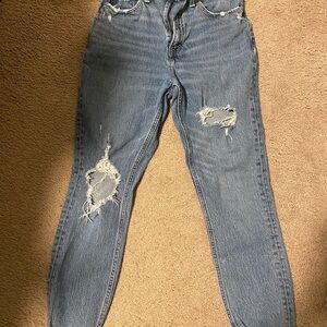 Abercrombie High Rise Mom jeans